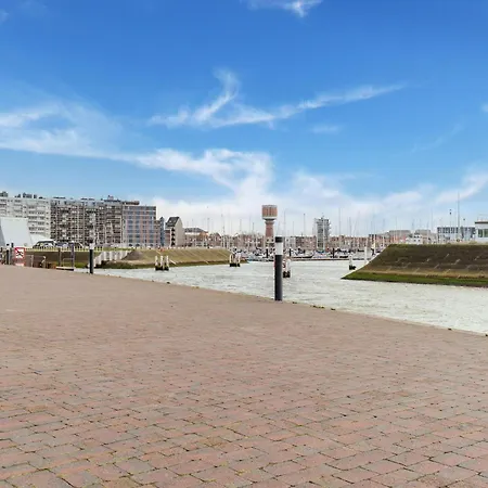 Apartmán In Near Sea, Cleaning Included Blankenberge